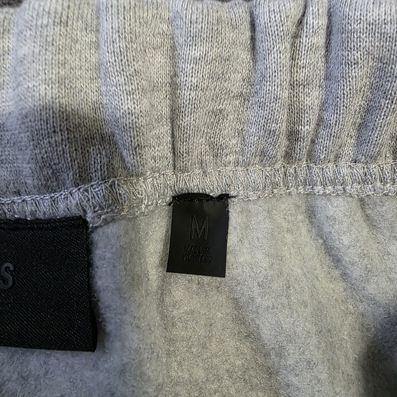 Fear of God Essentials Light Gray Sweatpants - Picture 6 of 11